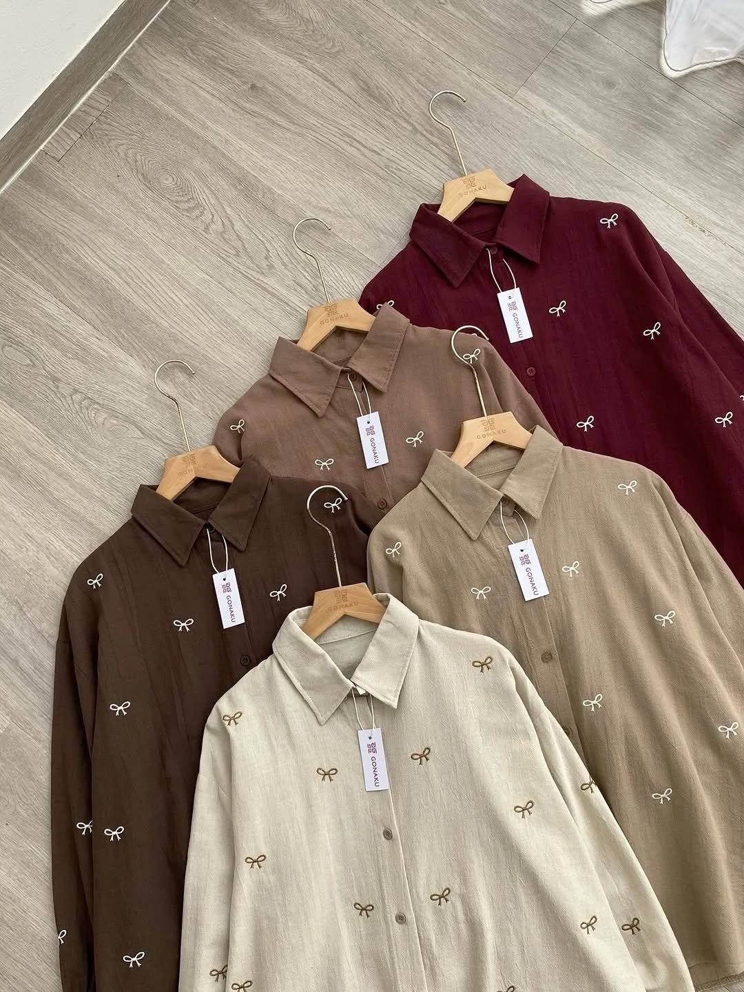 nv09 chemise papillon